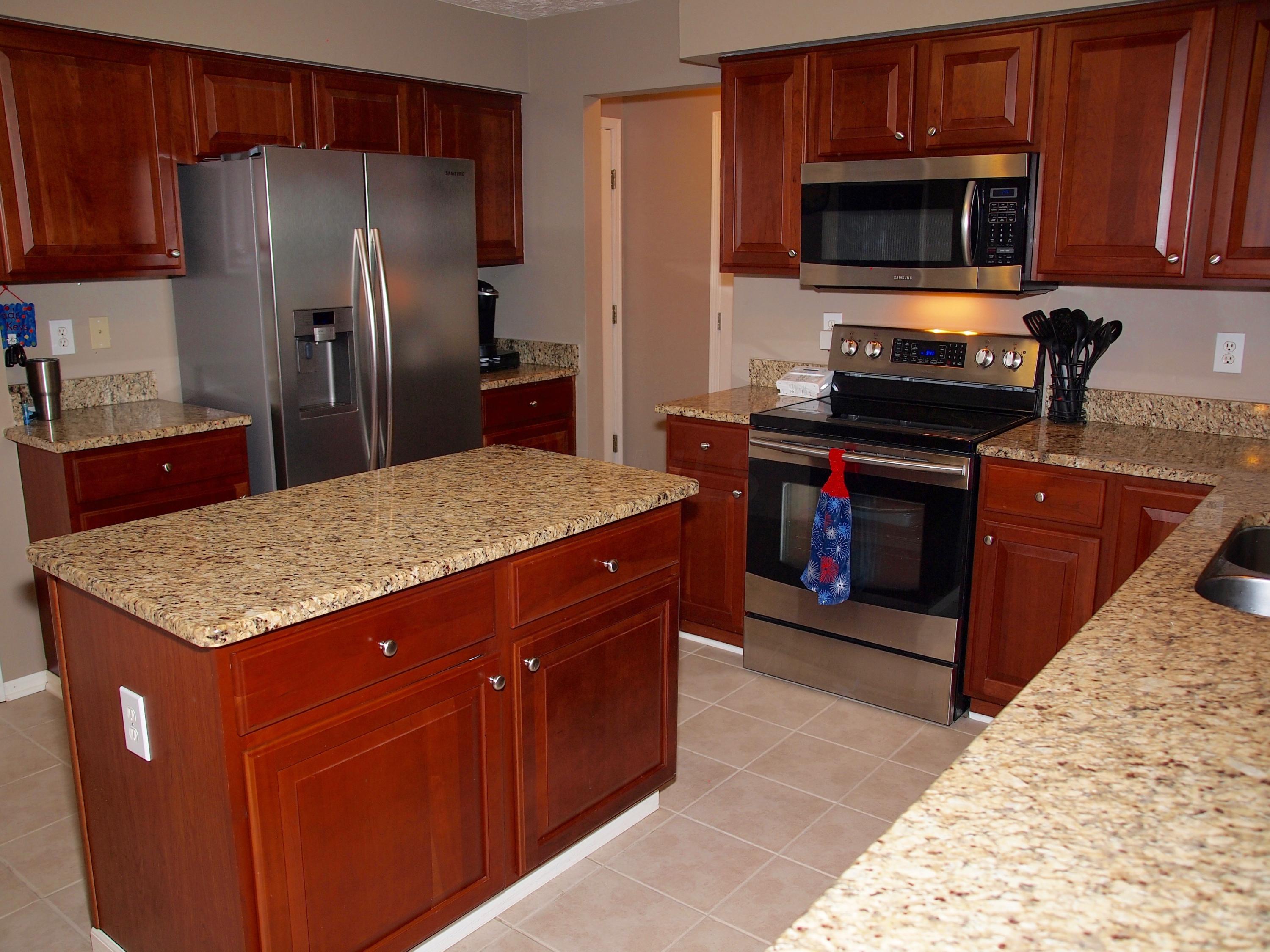 2179 Reeves Avenue Lewis Center, OH 43035 - Photo 7 of 33 Gallery Image 7