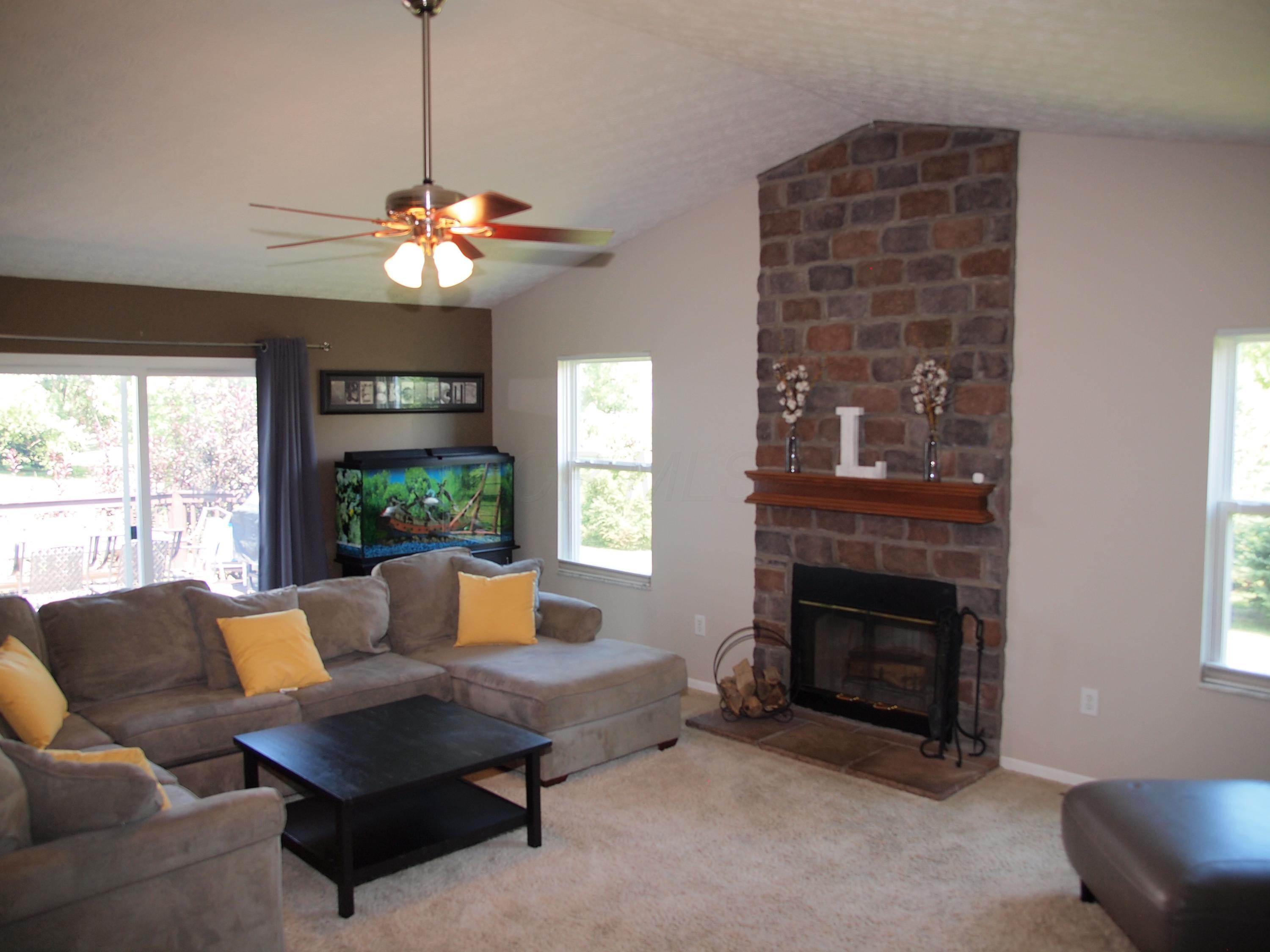 2179 Reeves Avenue Lewis Center, OH 43035 - Photo 10 of 33 Gallery Image 10