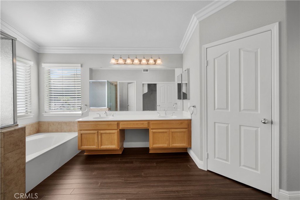 28328 Foothill Road Castaic, CA 91384 - Photo 21 of 38