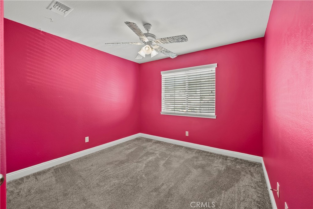 28328 Foothill Road Castaic, CA 91384 - Photo 24 of 38