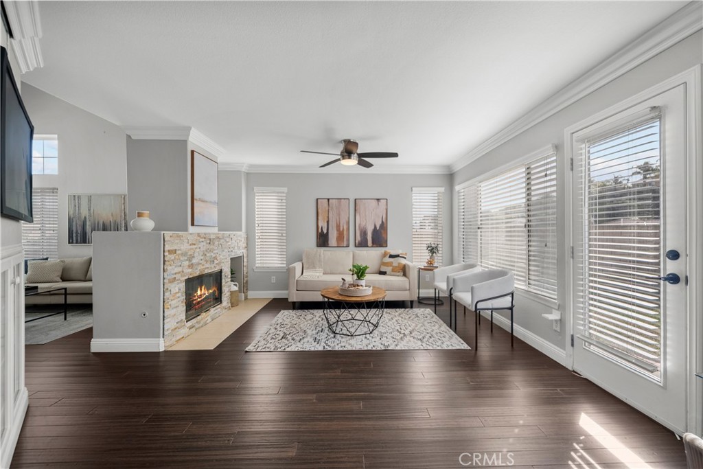 28328 Foothill Road Castaic, CA 91384 - Photo 6 of 38