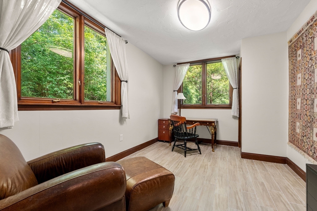 11 Fox Run Road Dover, MA 02030 - Photo 16 of 28