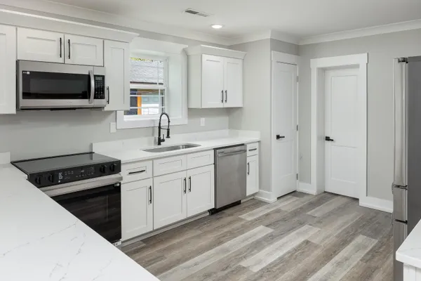 $315,000 | 828 Henderson Avenue, Rossville, GA 30741