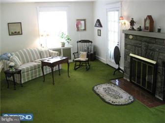 31 Decatur Road Havertown, PA 19083 - Photo 2 of 11