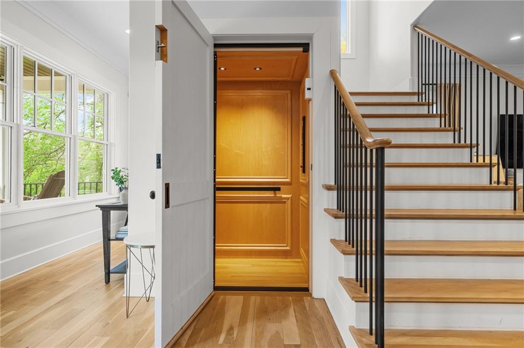 1381 Wessyngton Road Northeast Atlanta, GA 30306 - Photo 27 of 65