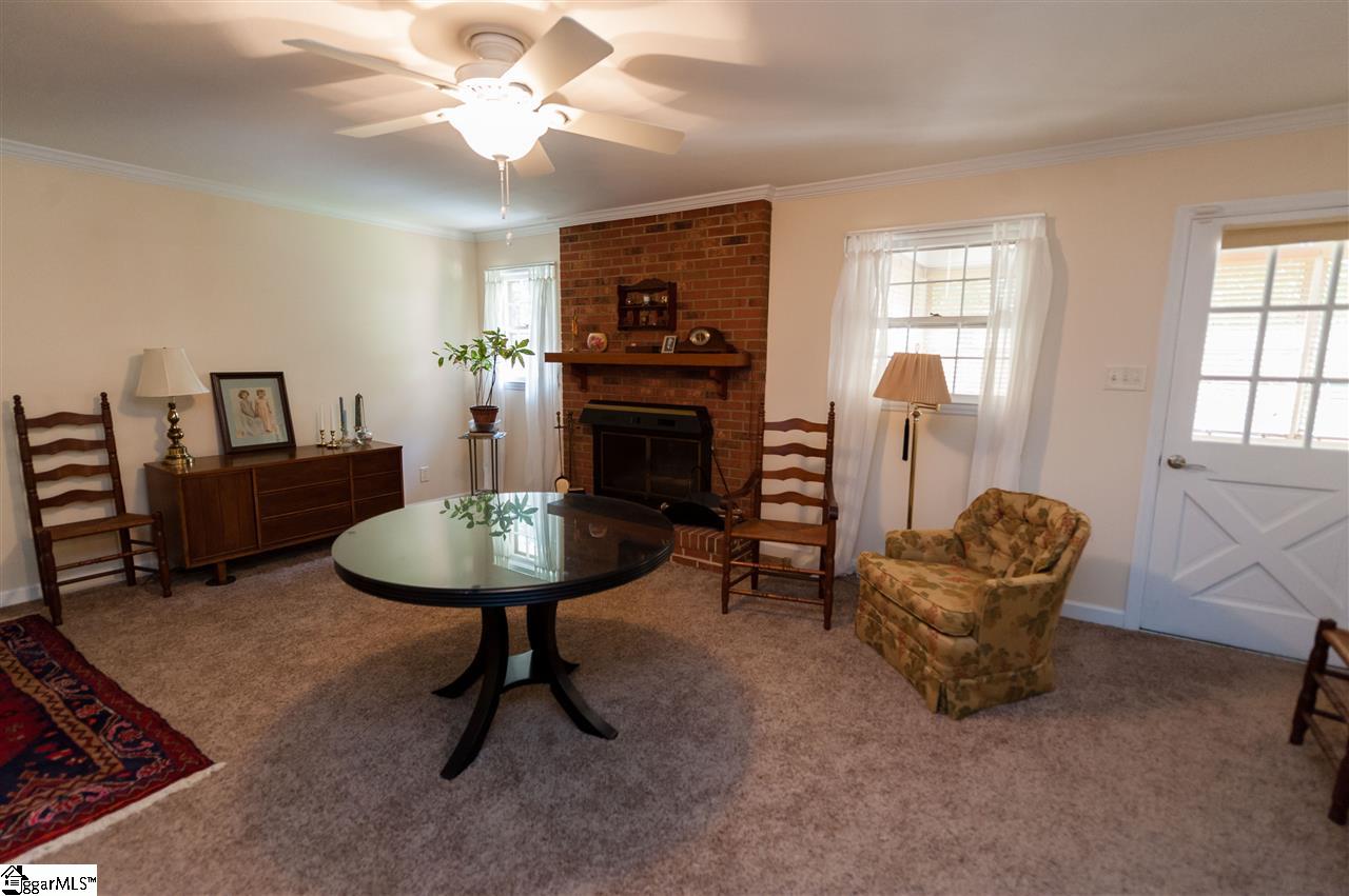 200 State Rd S-42-4294 Duncan, SC 29334 - Photo 15 of 36 Gallery Image 15