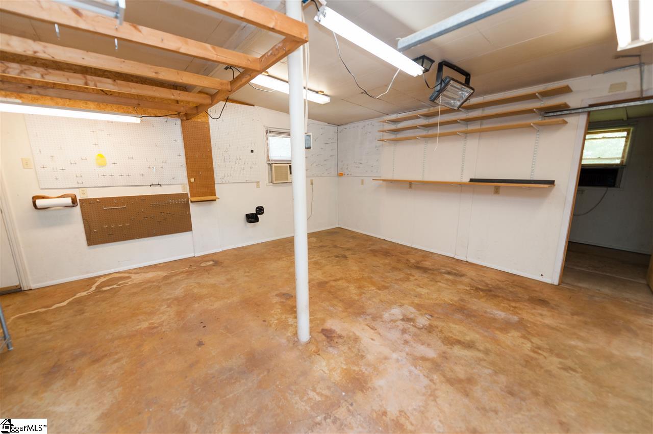 200 State Rd S-42-4294 Duncan, SC 29334 - Photo 20 of 36 Gallery Image 20
