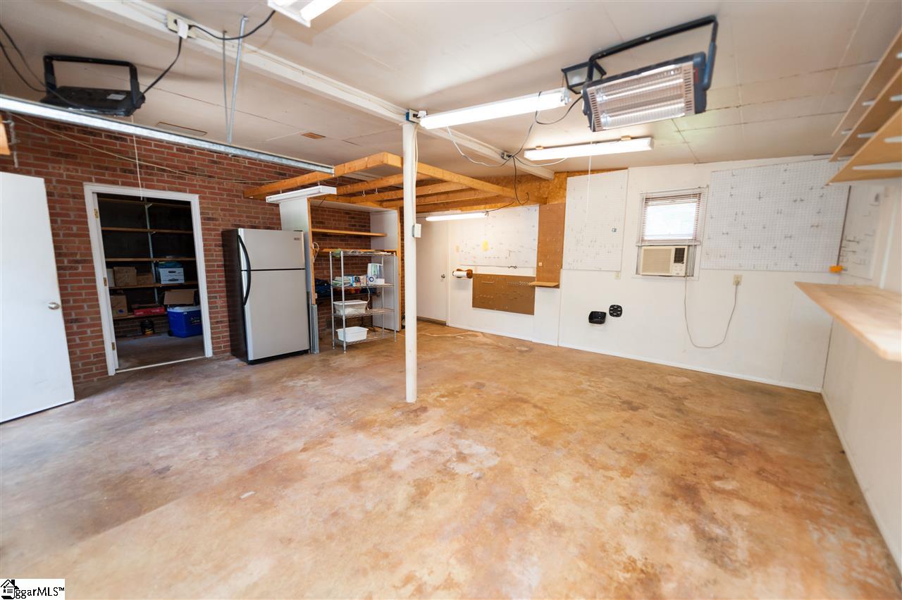 200 State Rd S-42-4294 Duncan, SC 29334 - Photo 22 of 36 Gallery Image 22