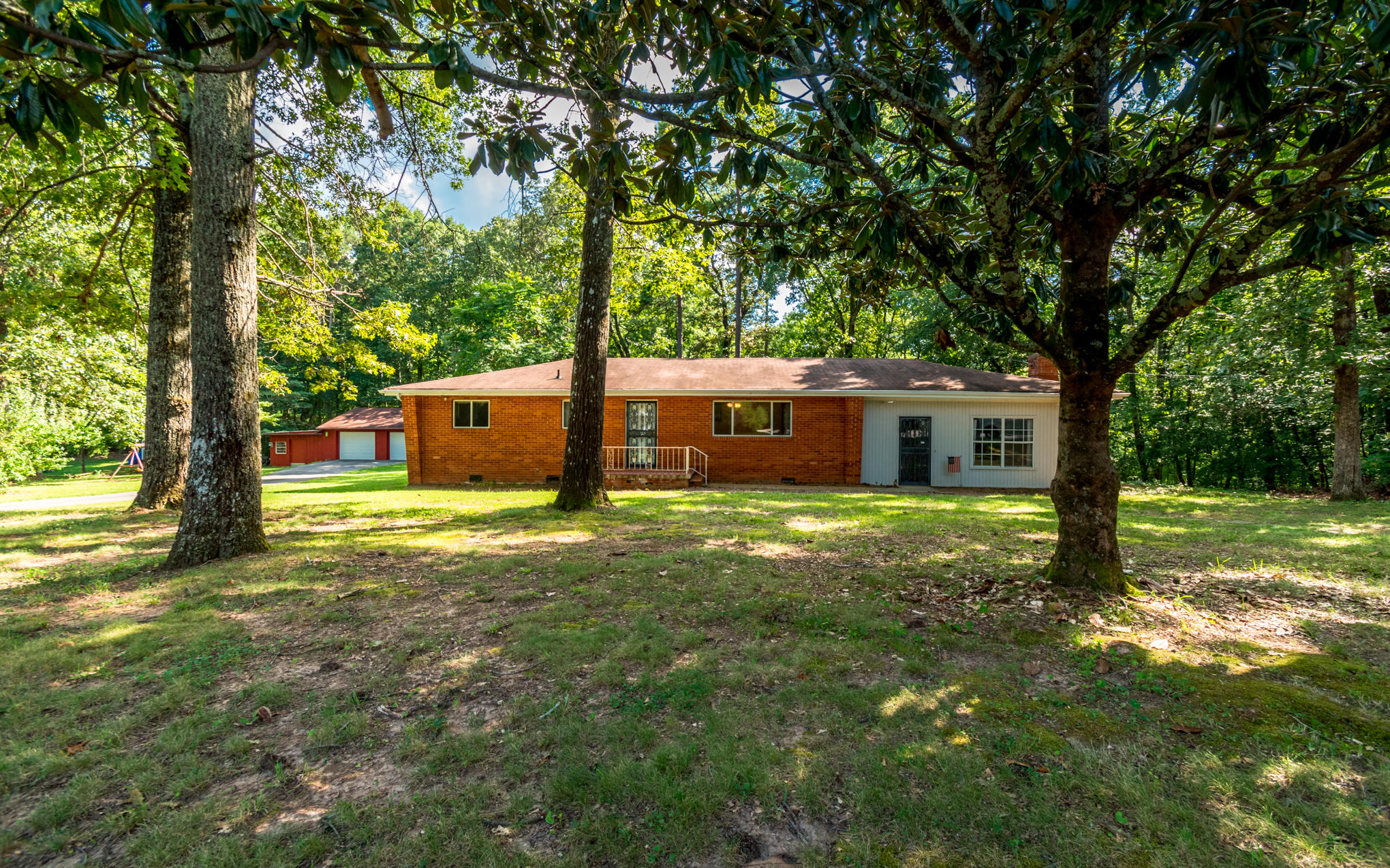 804 Ellen Road Hixson, TN 37343 - Photo 2 of 32 _DSC0732