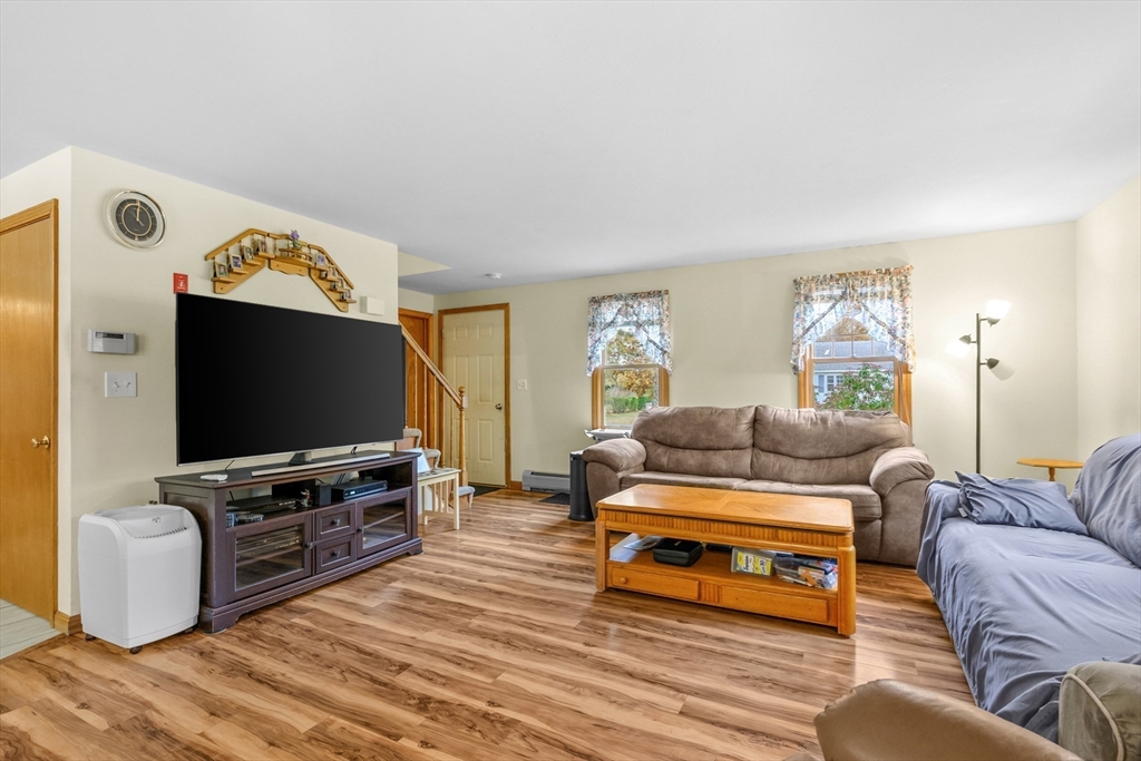 9 22nd Street Wareham, MA 02558 - Photo 6 of 31