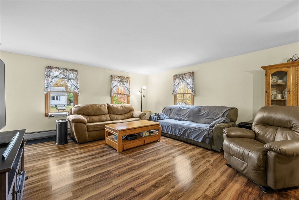 9 22nd Street Wareham, MA 02558 - Photo 7 of 31