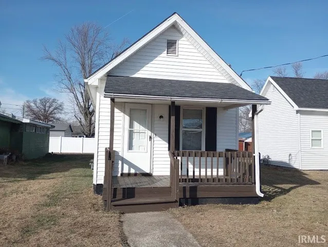 $84,900 | 337 South 13th Street, Vincennes, IN 47591