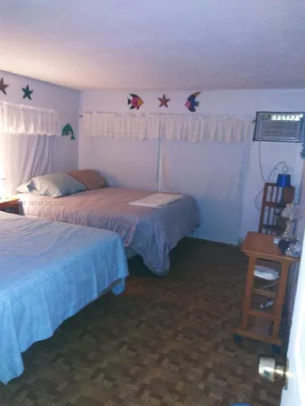 $990,000 | 261 Burgundy Drive, Tavernier, FL 33070