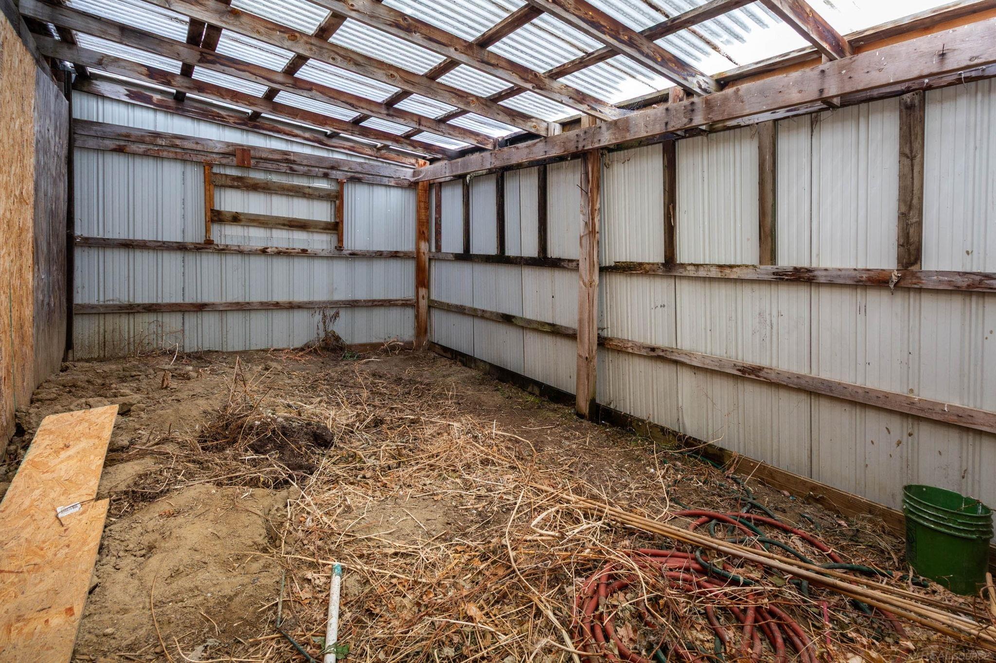 77177 Omo Road Armada, MI 48005 - Photo 45 of 49
