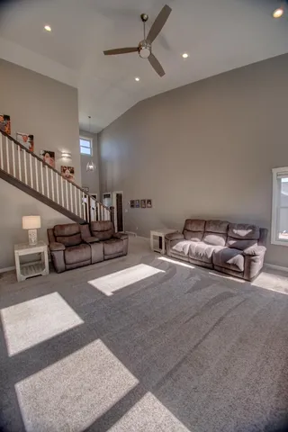 $634,900 | 704 Knollwood Drive, Holmen, WI 54636