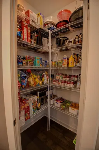 $634,900 | 704 Knollwood Drive, Holmen, WI 54636