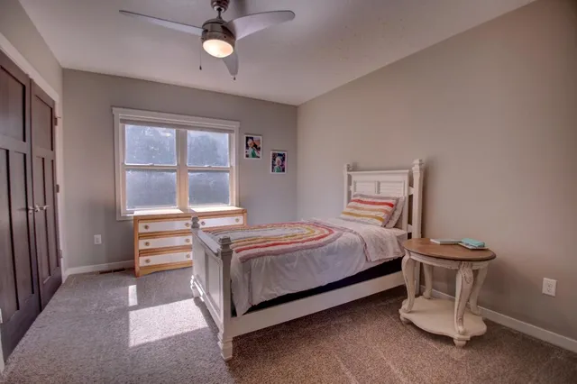 $634,900 | 704 Knollwood Drive, Holmen, WI 54636