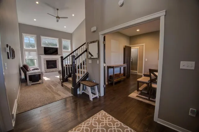 $634,900 | 704 Knollwood Drive, Holmen, WI 54636