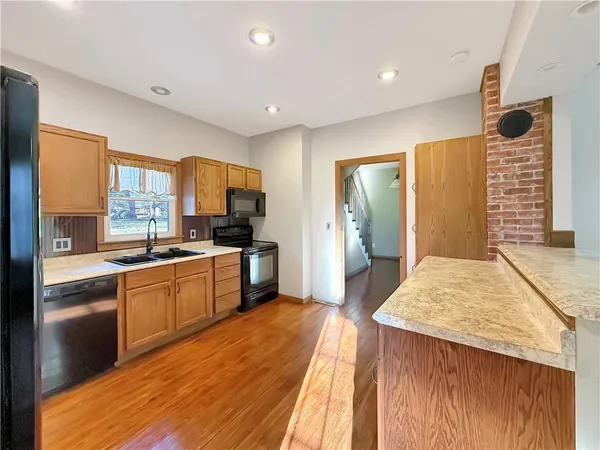 $259,900 | 1318 South St Louis Street, Concordia, MO 64020