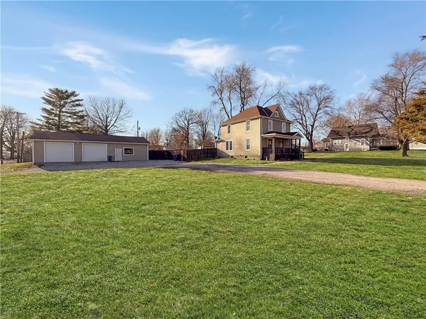 $259,900 | 1318 South St Louis Street, Concordia, MO 64020