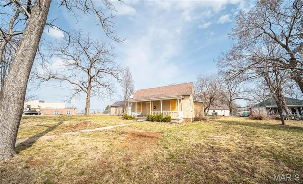 $155,000 | 687 Salem Avenue, Rolla, MO 65401