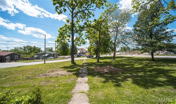 $175,000 | 687 Salem Avenue, Rolla, MO 65401