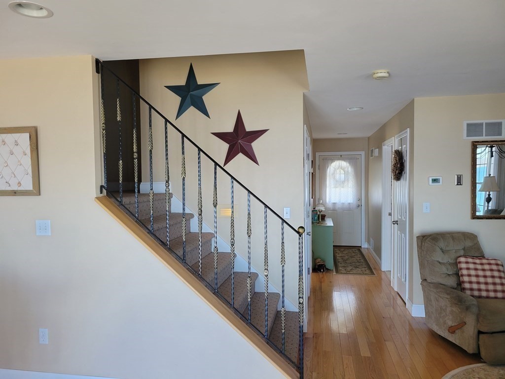 26 Shannon Street Fall River, MA 02721 - Photo 11 of 27 Gallery Image 11