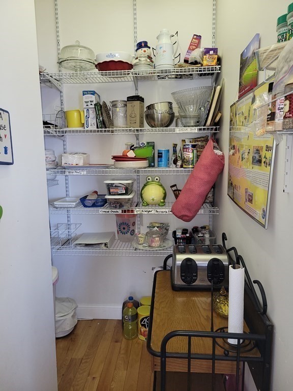 26 Shannon Street Fall River, MA 02721 - Photo 10 of 27 Gallery Image 10