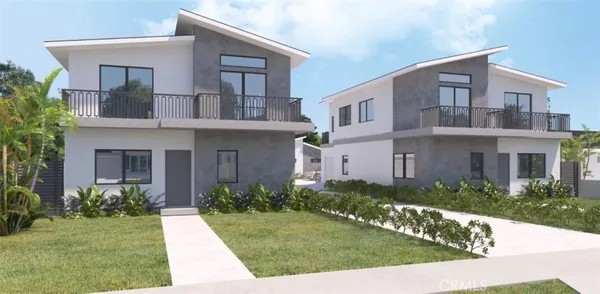 a front view of house with yard