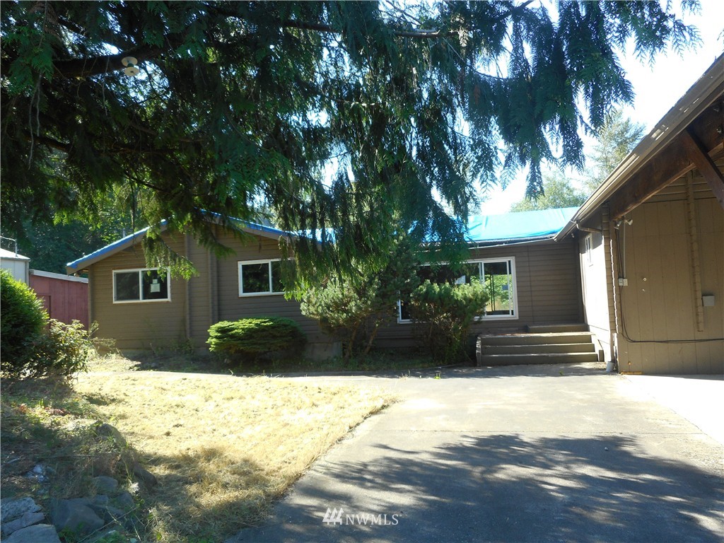 18043 Renton-Maple Valley Road Maple Valley, WA 98038 - Photo 1 of 9