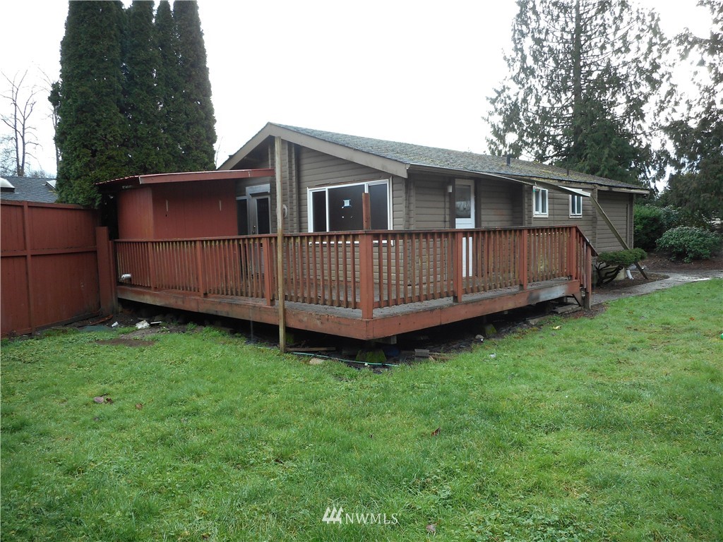 18043 Renton-Maple Valley Road Maple Valley, WA 98038 - Photo 8 of 9