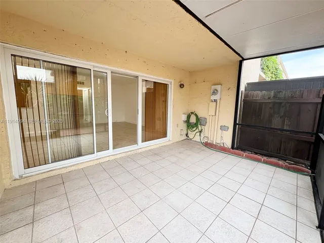 $2,850 | 6568 Southwest 41st Place, Unit 151, Davie, FL 33314