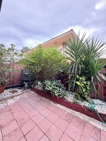 $2,850 | 6568 Southwest 41st Place, Unit 151, Davie, FL 33314