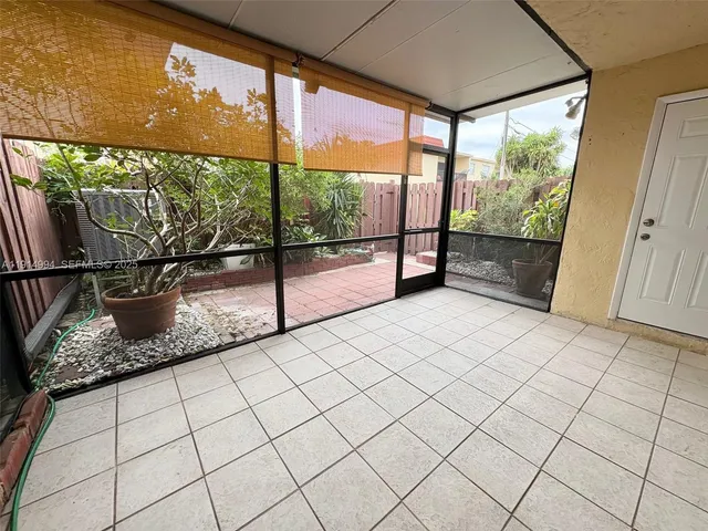 $2,650 | 6568 Southwest 41st Place, Unit 151, Davie, FL 33314