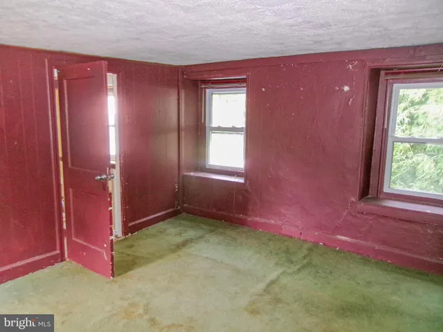 $298,700 | 2441 Trevose Road, Feasterville-Trevose, PA 19053