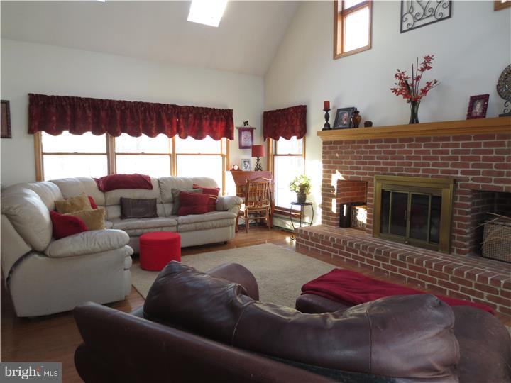 1790 Quail Ridge Lane Harleysville, PA 19438 - Photo 5 of 13 Family Room