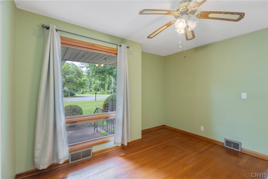8252 Maple Road Clay, NY 13041 - Photo 18 of 49