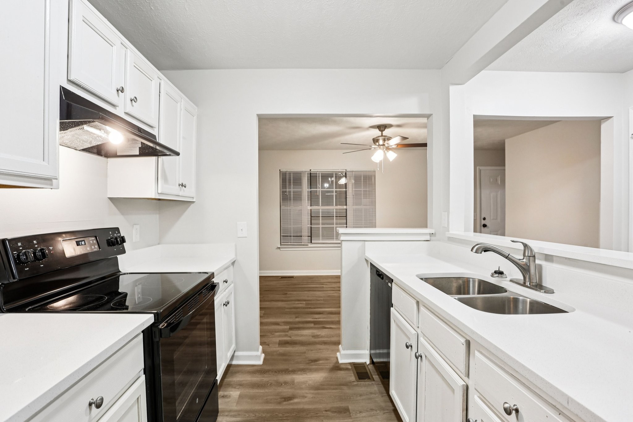 2607 Landrum Court Springfield, TN 37172 - Photo 13 of 30 a kitchen that has a sink and a stove