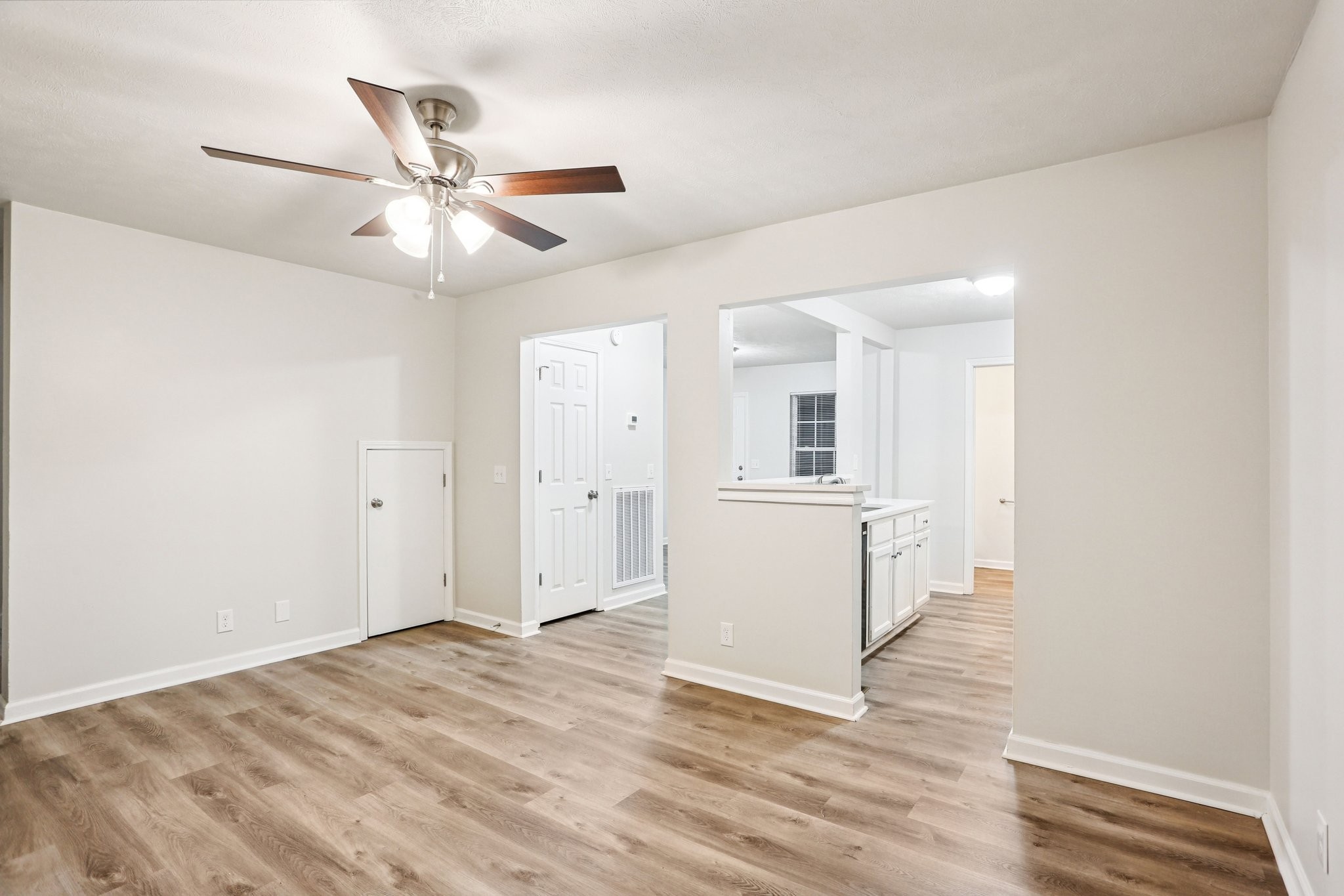 2607 Landrum Court Springfield, TN 37172 - Photo 10 of 30 a view of a kitchen and a sink dishwasher with wooden floor