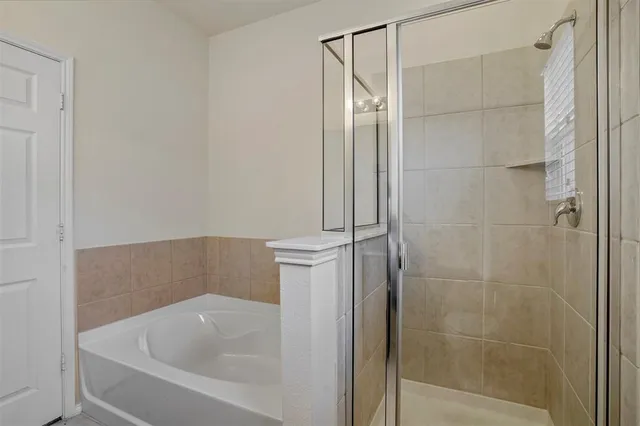 $2,100 | 3132 Layla Creek Drive, Little Elm, TX 75068