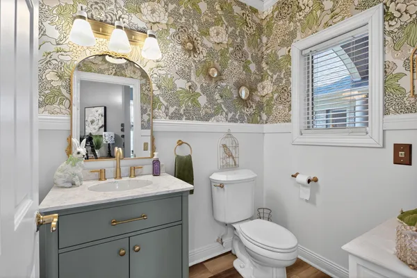 $995,500 | 4929 Country Lane, Jackson, MI 49201