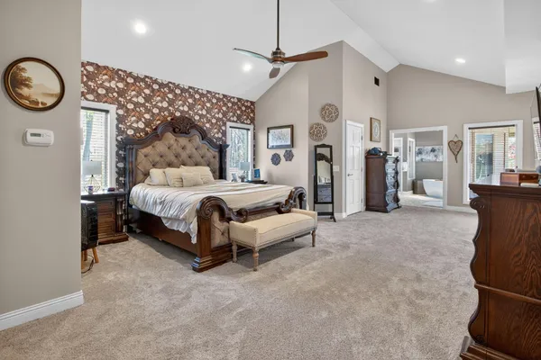 $995,500 | 4929 Country Lane, Jackson, MI 49201