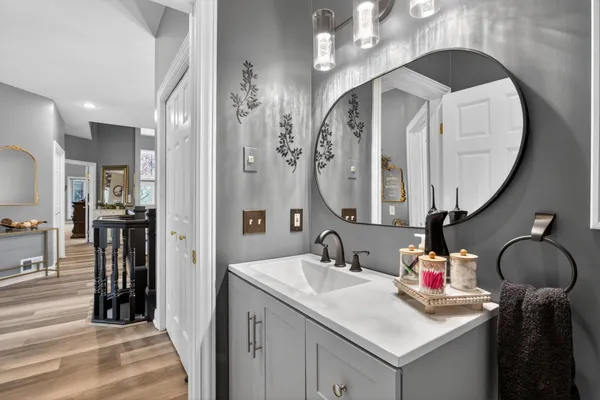 $995,500 | 4929 Country Lane, Jackson, MI 49201