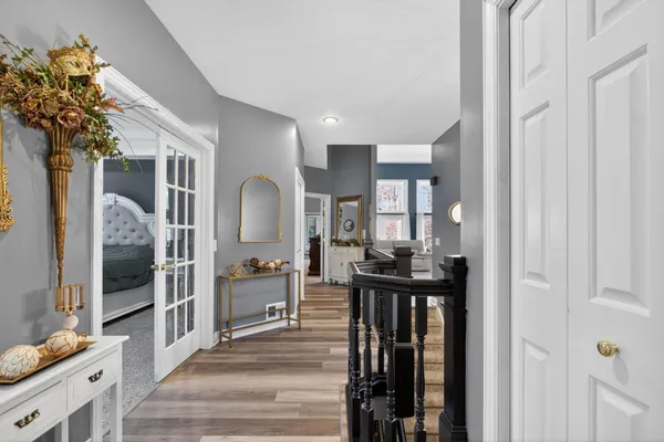 $995,500 | 4929 Country Lane, Jackson, MI 49201