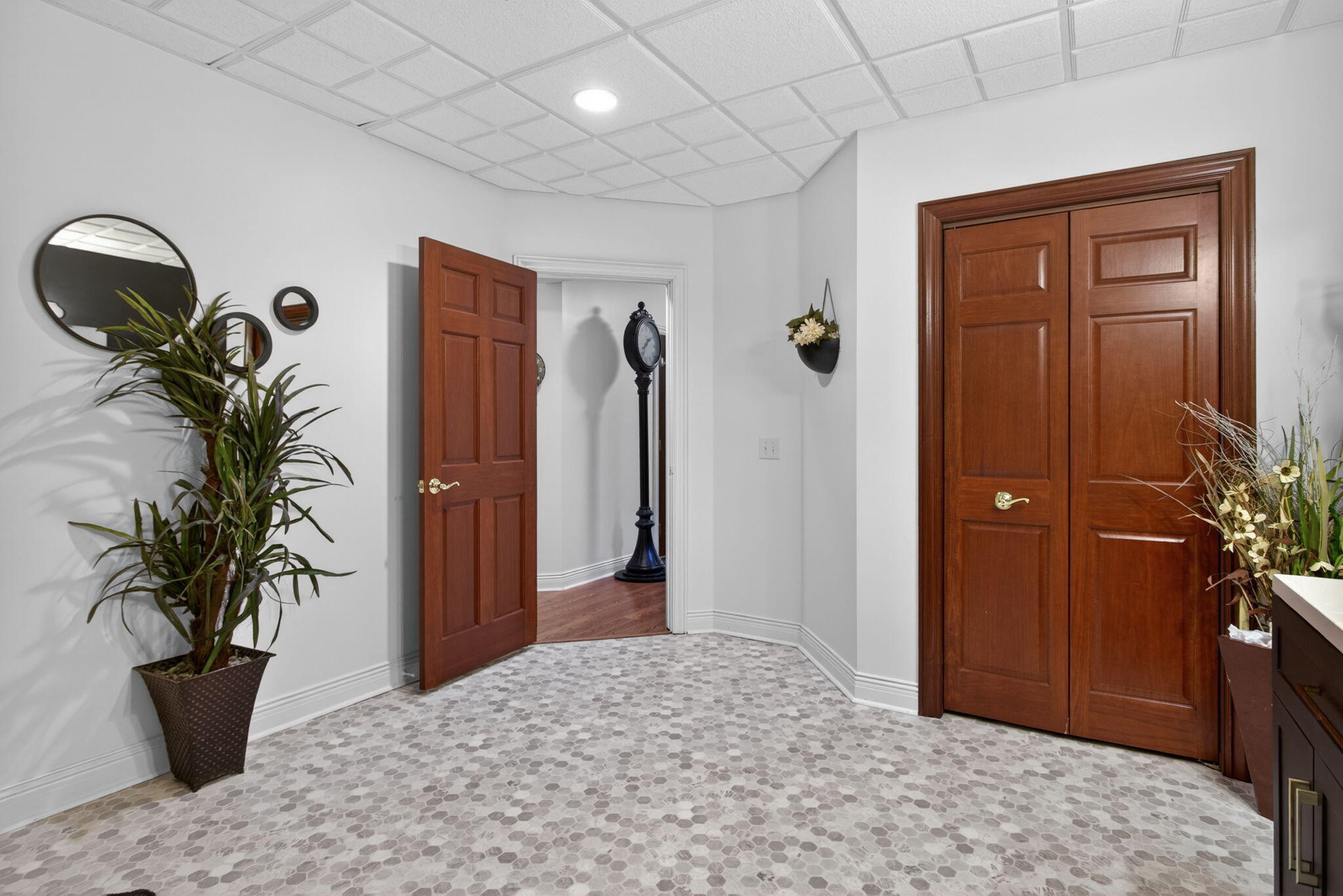 4929 Country Lane Jackson, MI 49201 - Photo 45 of 78 62-web-or-mls-0N0A6458