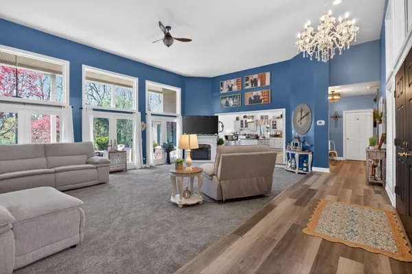 $995,500 | 4929 Country Lane, Jackson, MI 49201
