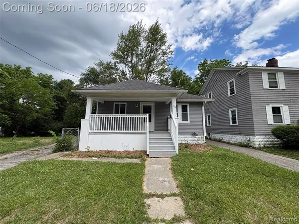 $78,500 | 1114 Christopher Street, Flint, MI 48503
