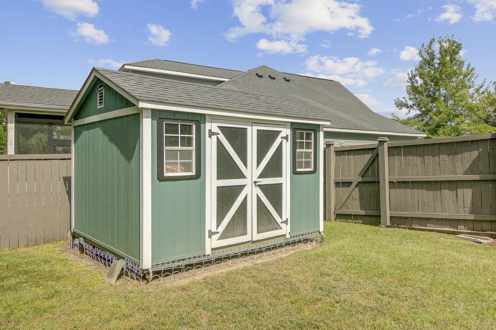 746 Goodlet Circle Charleston, SC 29412 - Photo 12 of 50 746 Goodlet Circle She Shed
