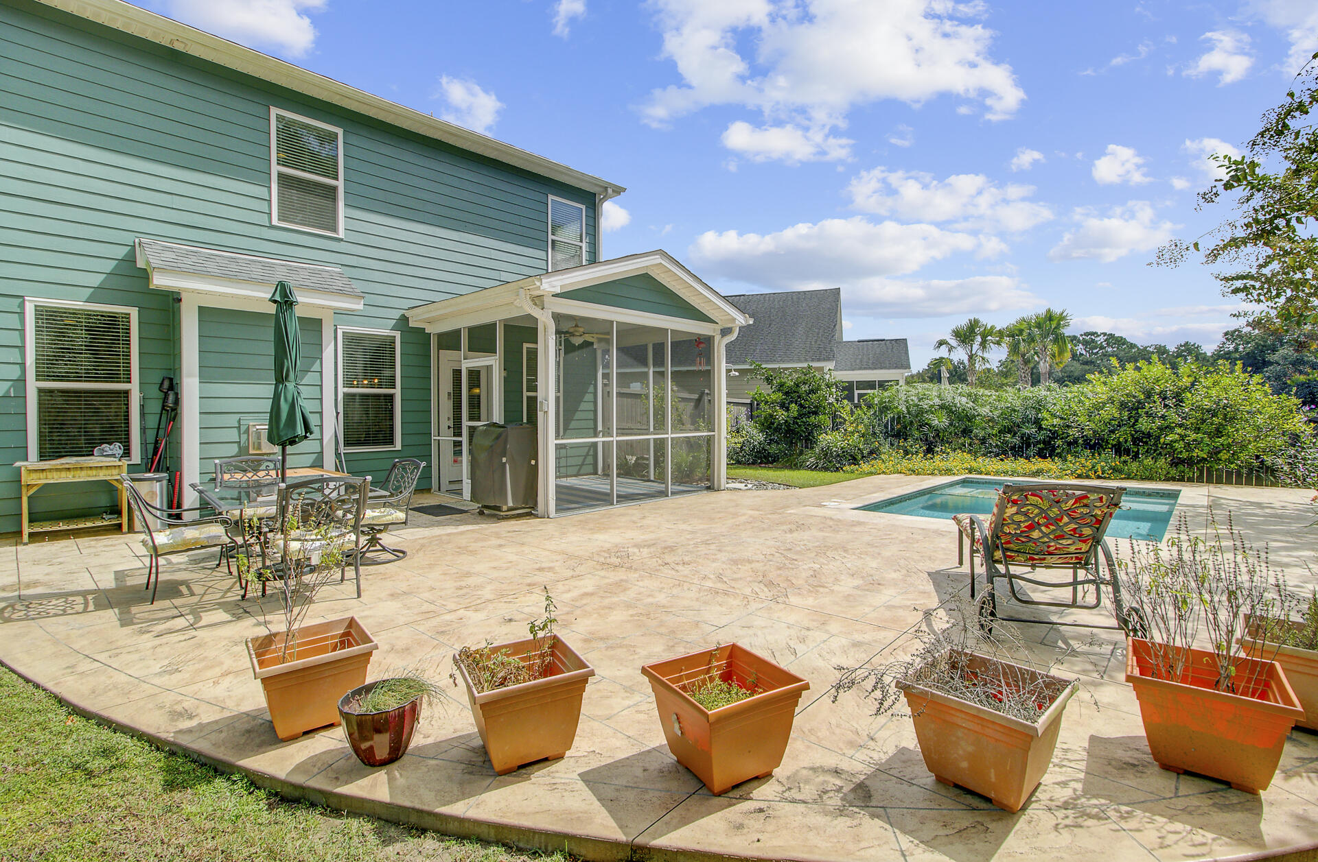746 Goodlet Circle Charleston, SC 29412 - Photo 9 of 50 746 Goodlet Circle Backyard