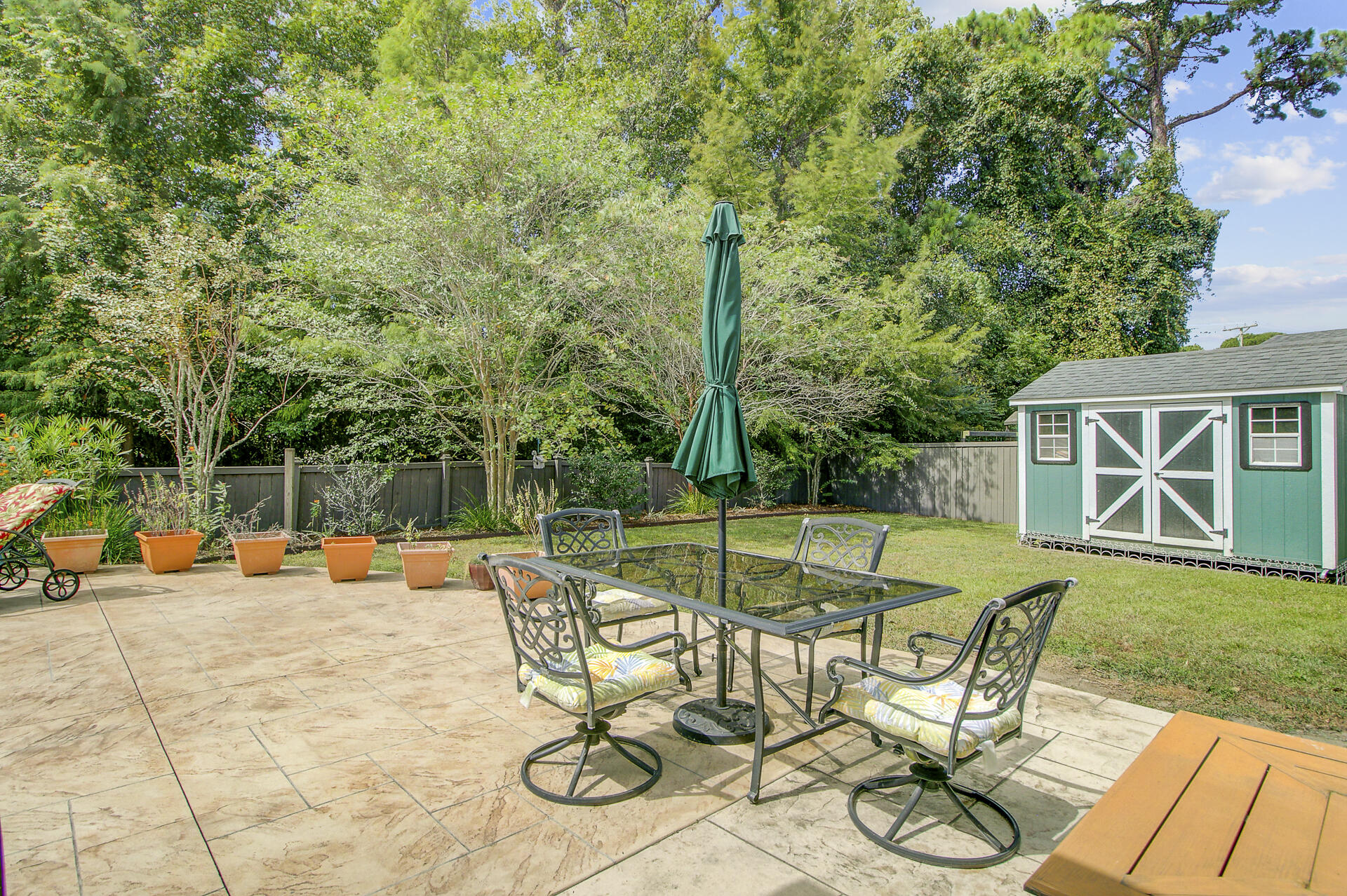 746 Goodlet Circle Charleston, SC 29412 - Photo 10 of 50 746 Goodlet Circle Patio